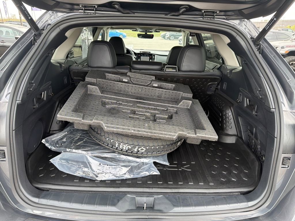 Used 2024 Subaru Outback Limited XT image 28