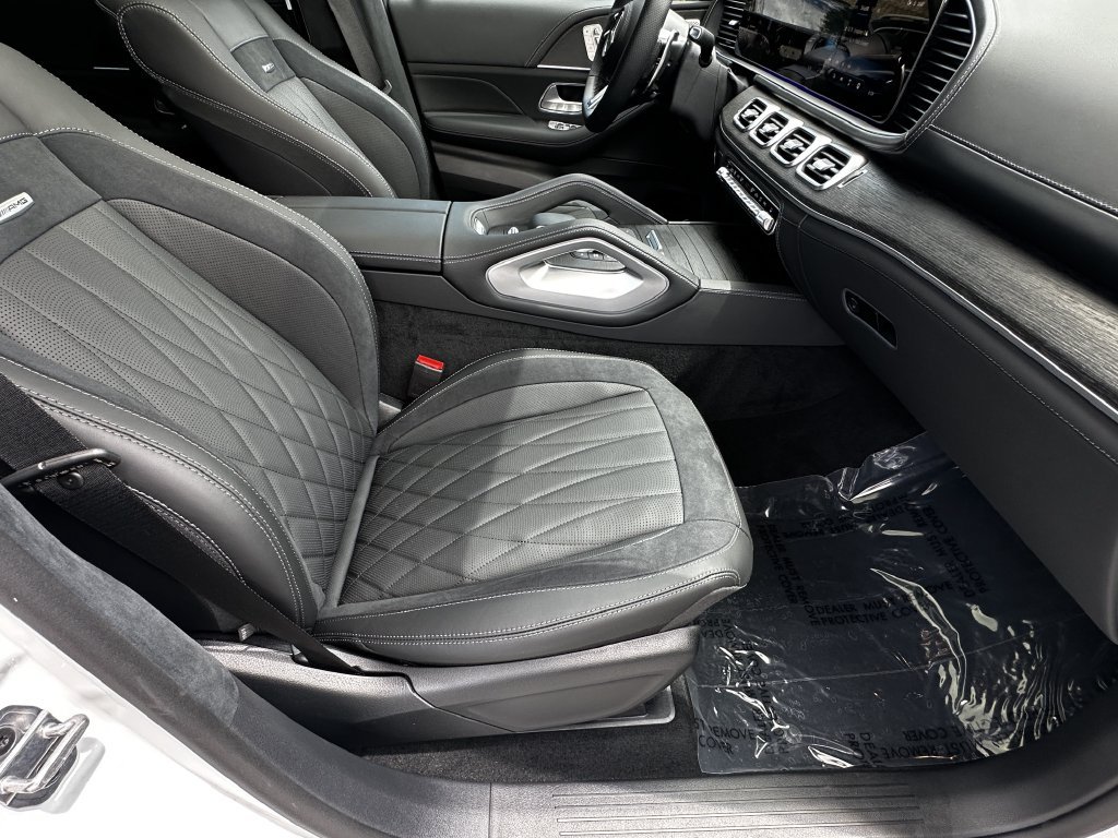 New 2026 Mercedes-Benz GLS 63 AMG 4MATIC image 15