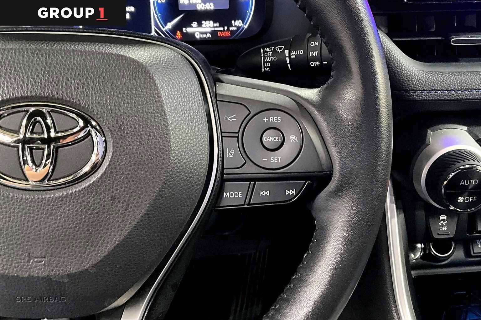 Used 2024 Toyota RAV4 XSE w/ Advanced Technology Package AWD/4WD image 25