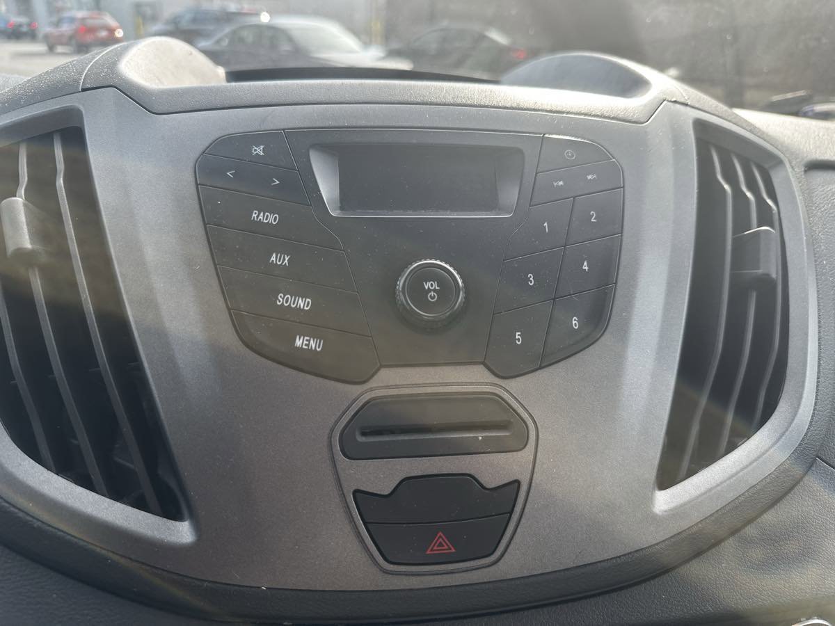 Used 2017 Ford Transit 350 XL image 24