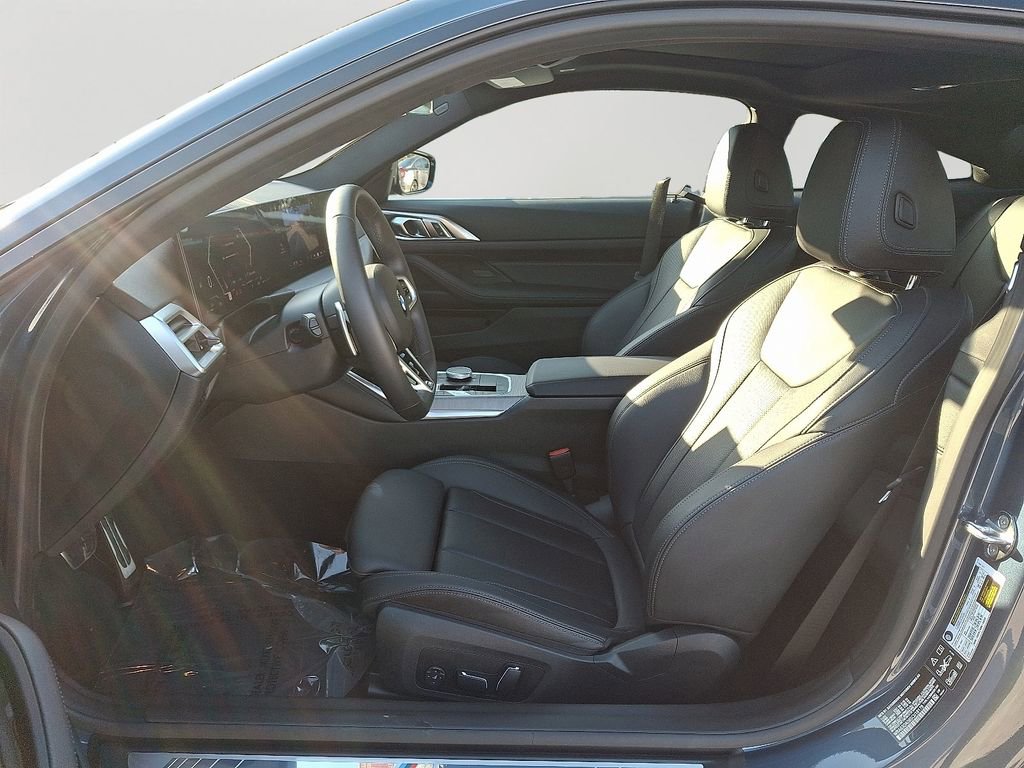 Used 2025 BMW 430i xDrive 430i xDrive w/ M Sport Package image 12