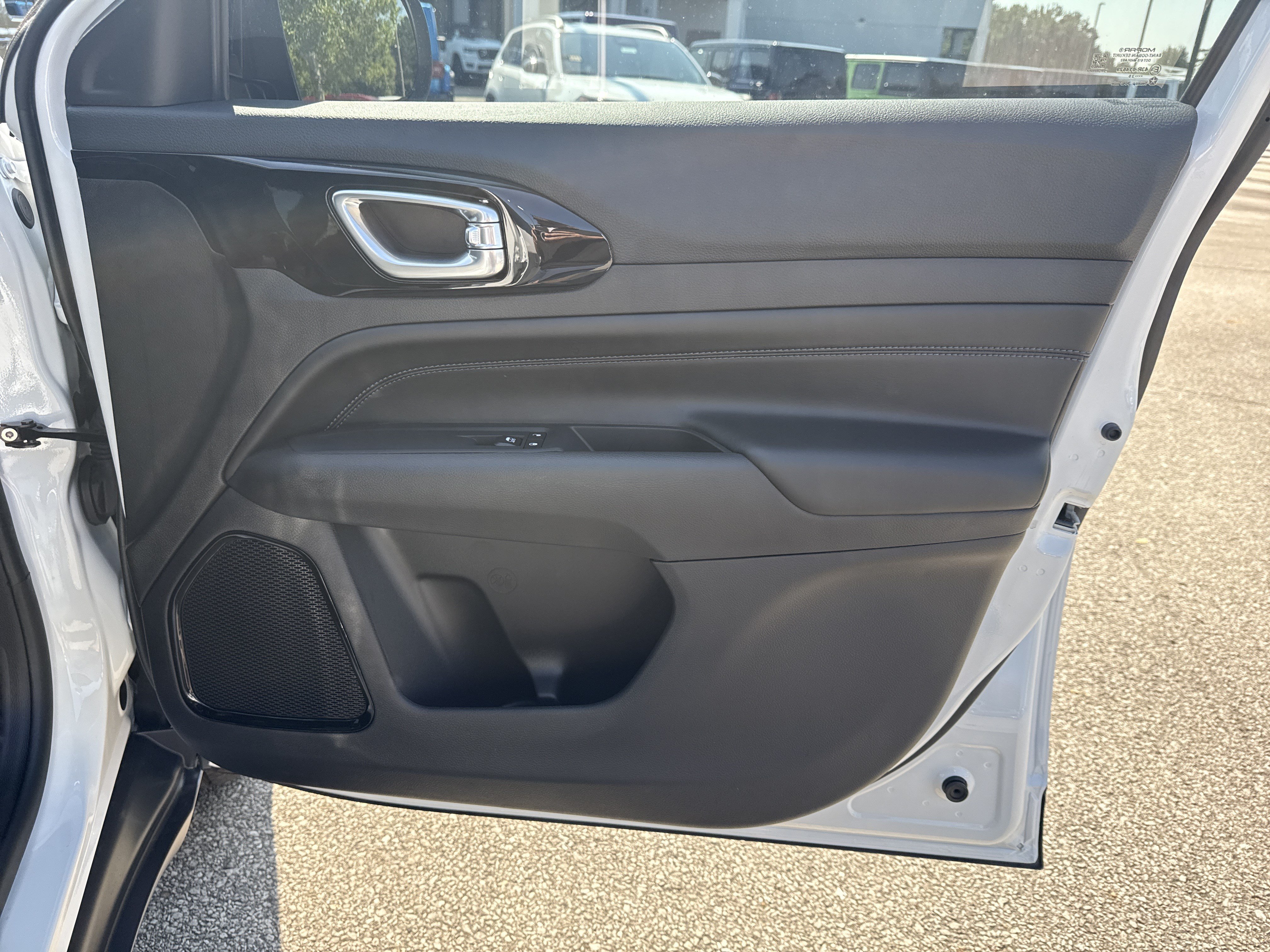 New 2026 Jeep Compass Latitude AWD/4WD image 14