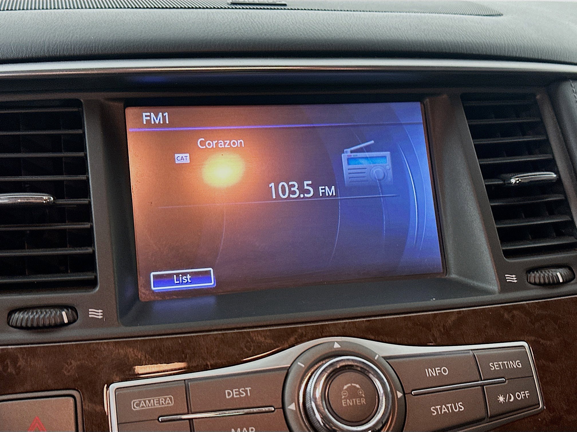 Used 2016 INFINITI QX80 Luxe w/ 22" Wheel Package RWD image 19