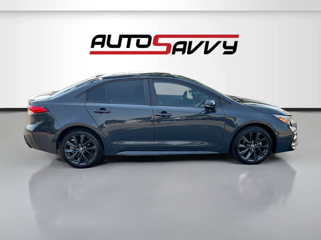 Used 2024 Toyota Corolla SE FWD image 8