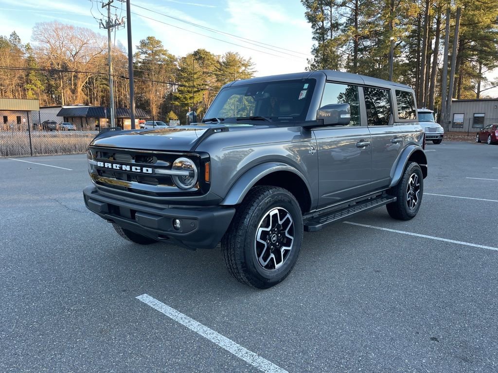 Certified 2023 Ford Bronco Outer Banks image 2
