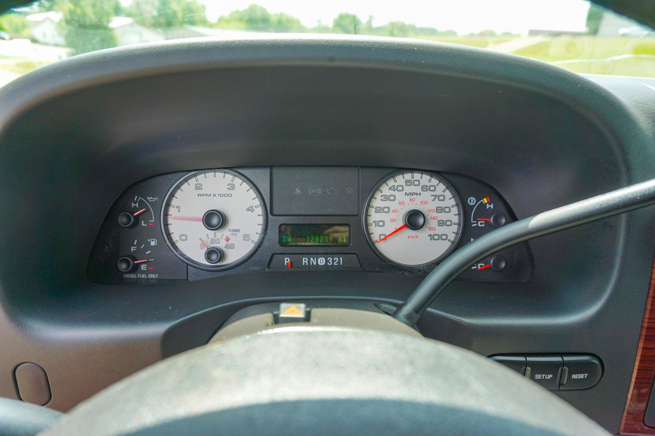 Used 2007 Ford F350 Lariat AWD/4WD image 11