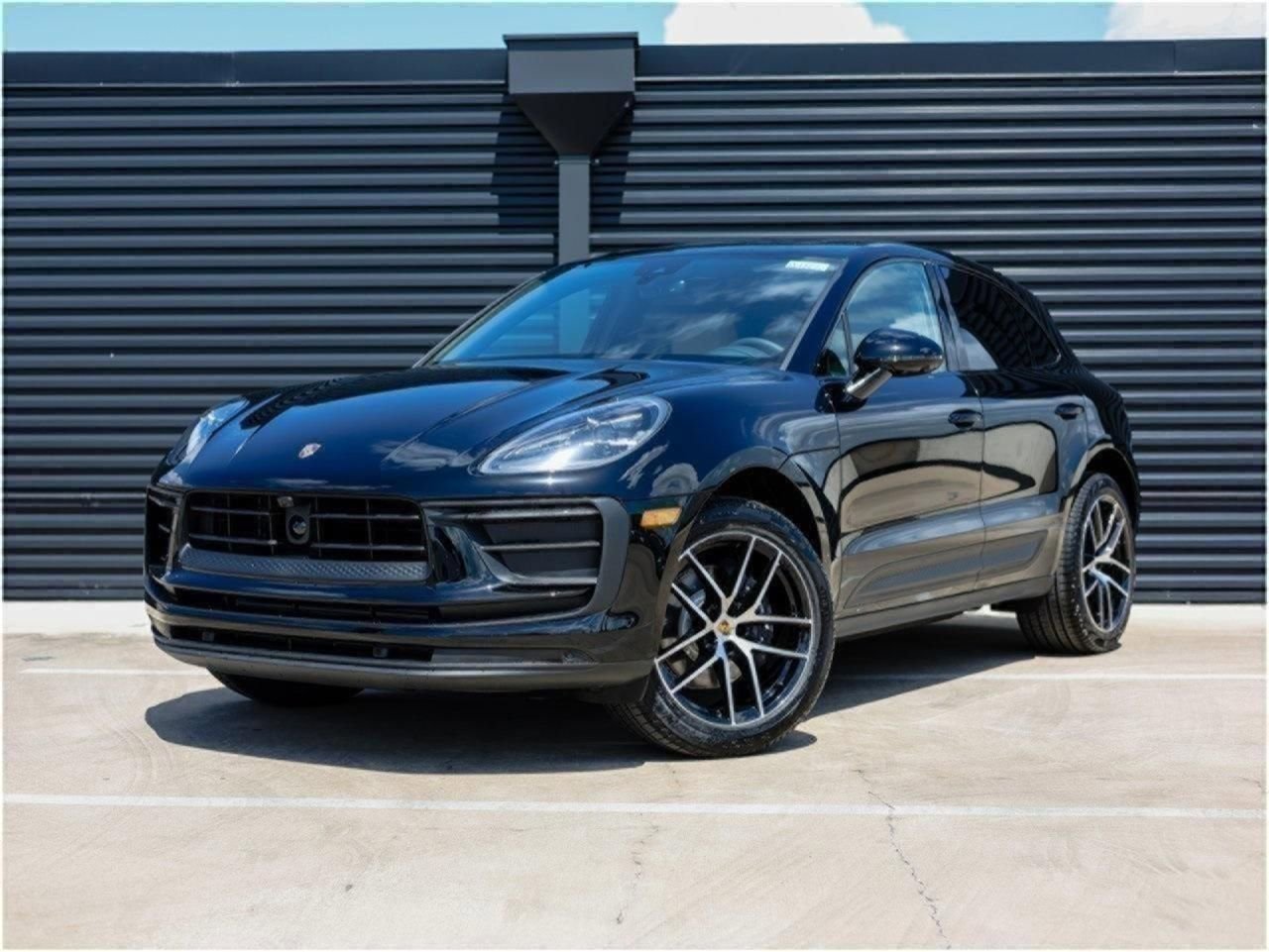 Certified 2025 Porsche Macan