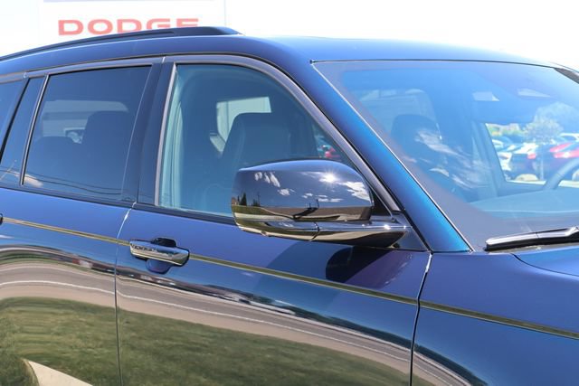 New 2026 Jeep Grand Cherokee L Limited AWD/4WD image 2
