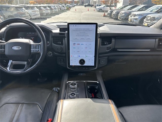 Certified 2024 Ford Expedition Max Platinum image 15