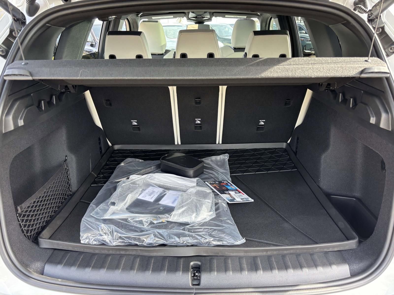 New 2026 BMW X1 xDrive28i w/ Technology Package image 9