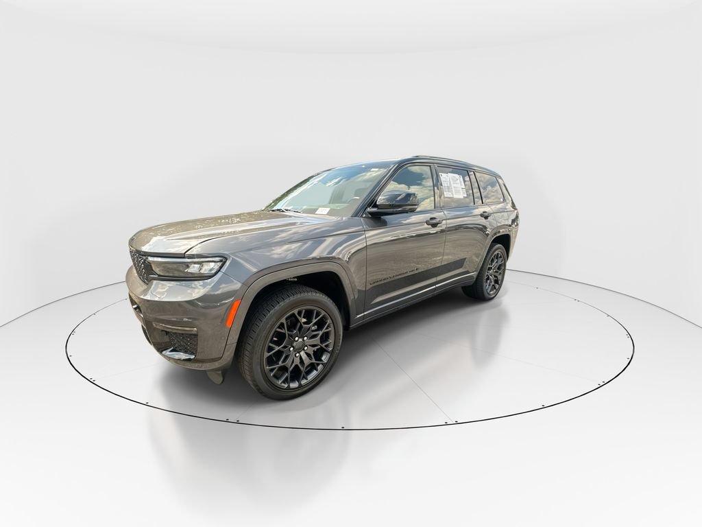 Used 2025 Jeep Grand Cherokee L Summit AWD/4WD image 4