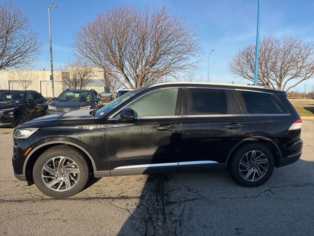 Used 2021 Lincoln Aviator AWD image 10