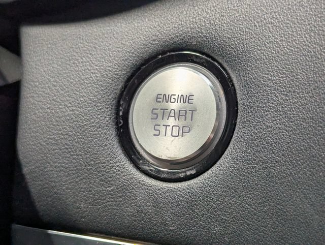 Used 2021 Kia Stinger GT1 RWD image 22