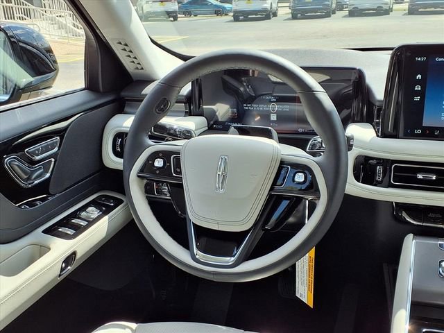 New 2026 Lincoln Aviator 2WD image 11