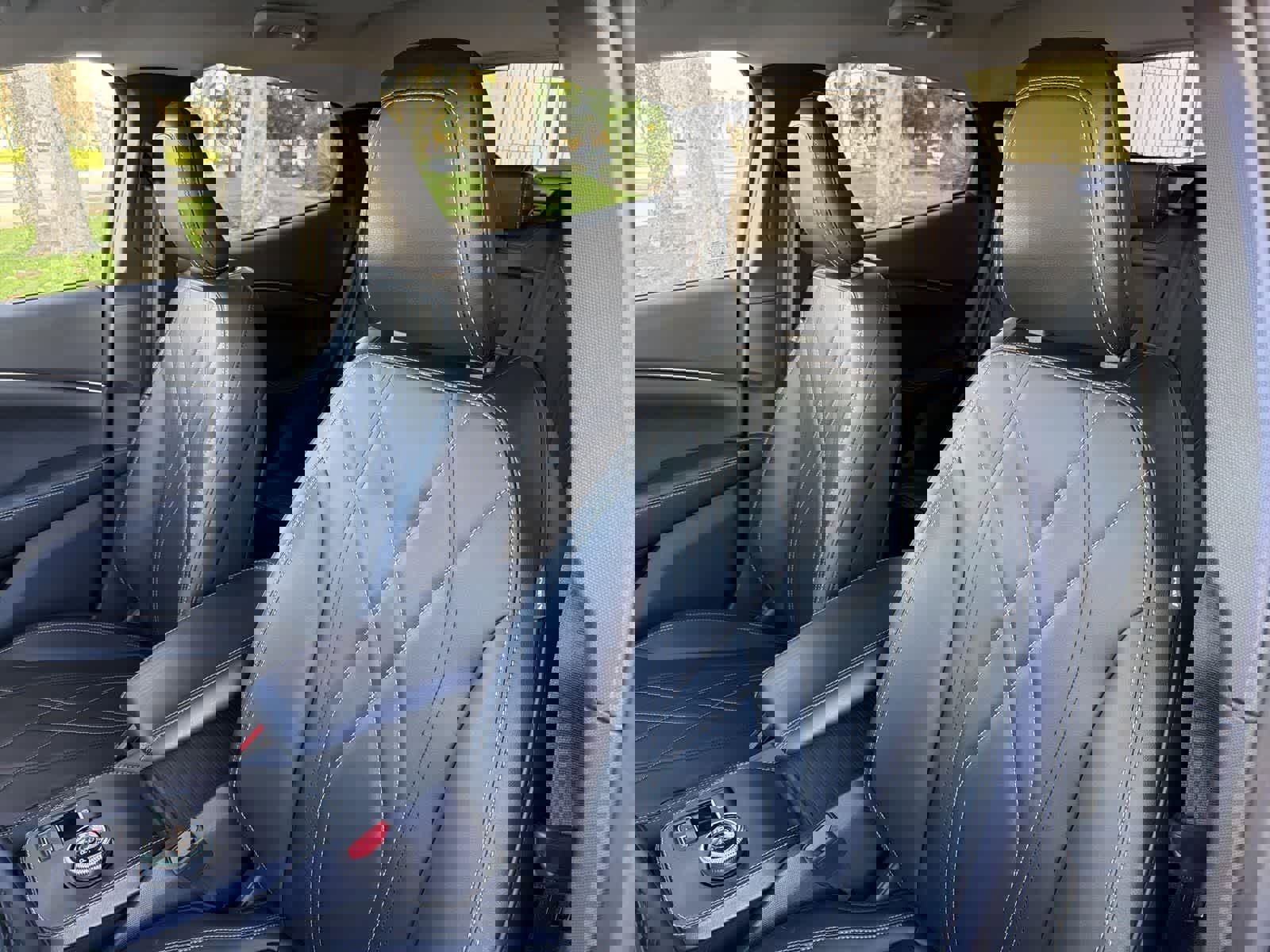 Used 2022 Ford Mustang Mach-E Select image 24