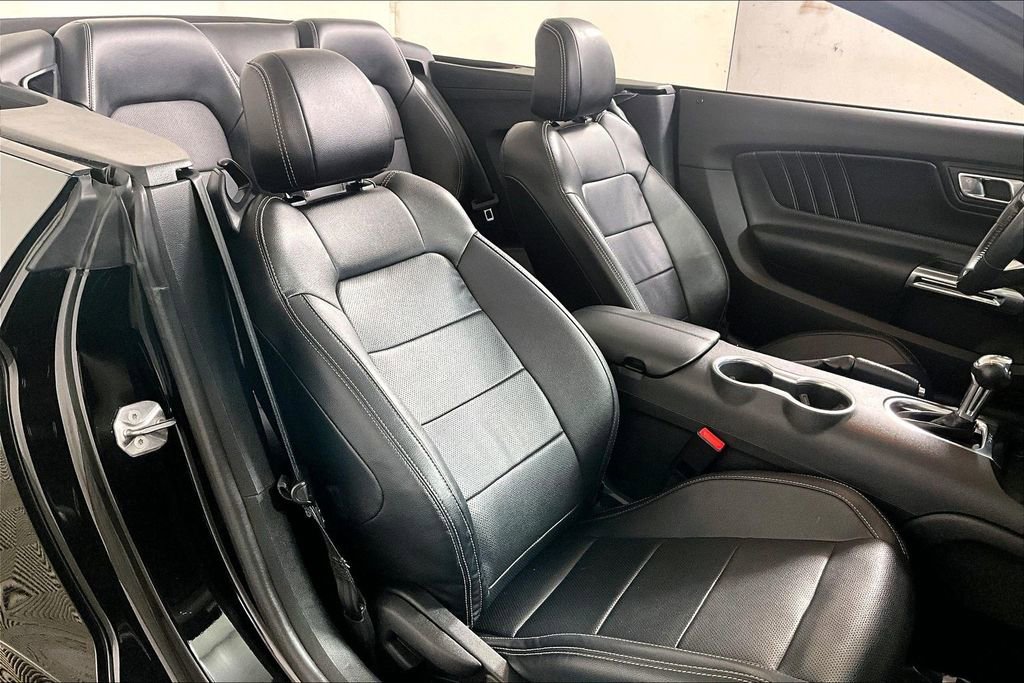 Used 2023 Ford Mustang Premium image 7
