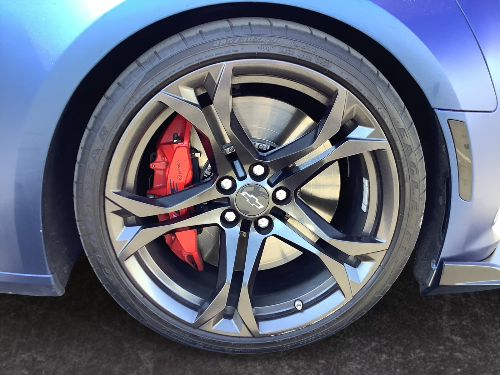 Used 2022 Chevrolet Camaro SS RWD image 14