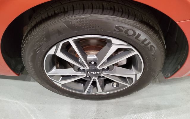 Used 2024 Kia Forte LXS FWD image 33