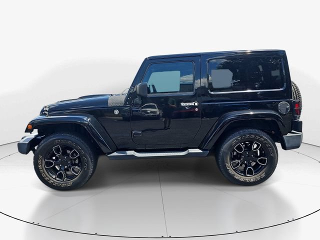 Used 2018 Jeep Wrangler Sahara AWD/4WD image 6