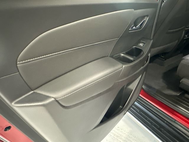 Used 2023 Chevrolet Traverse LT image 30