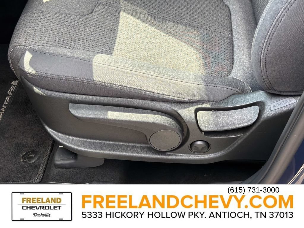 Used 2023 Hyundai Santa Fe SE AWD/4WD image 22