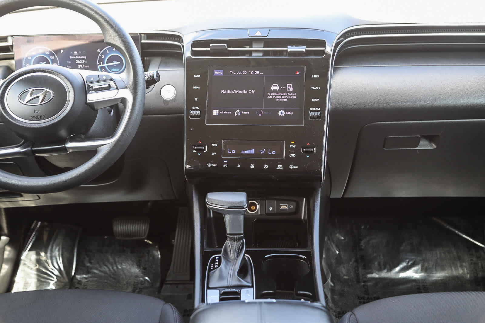 Used 2024 Hyundai Tucson SEL FWD image 12