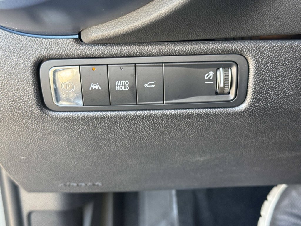 Used 2024 Chevrolet Equinox EV LT w/ LPO, Blackout Package FWD image 29