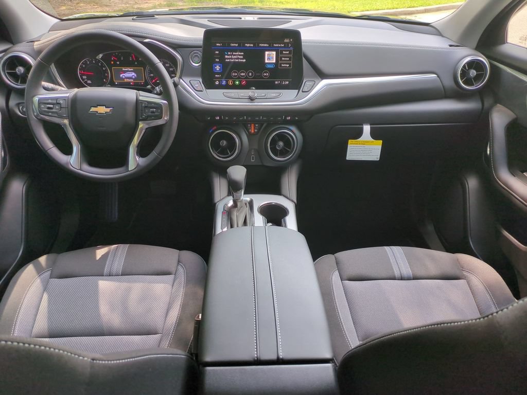 New 2026 Chevrolet Blazer LT FWD image 29
