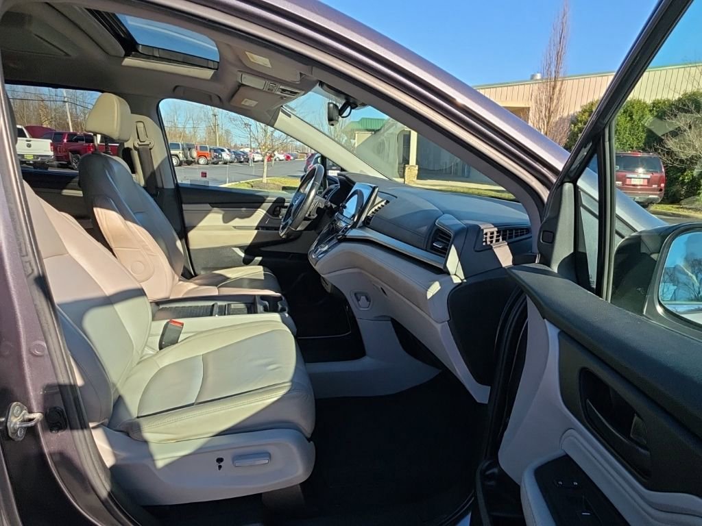 Used 2019 Honda Odyssey Touring image 48