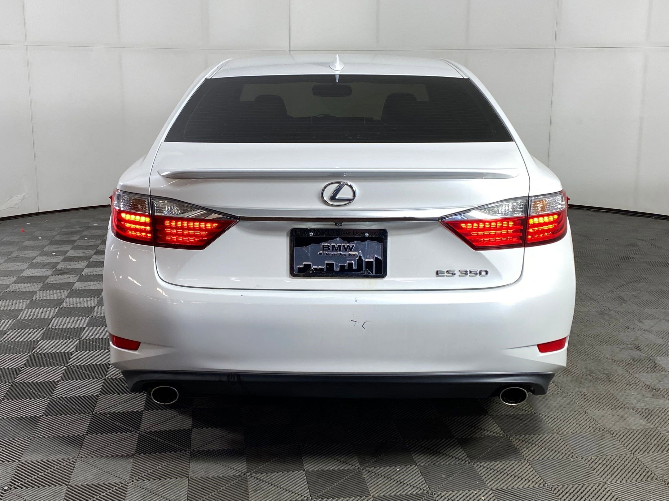 Used 2015 Lexus ES 350 image 10