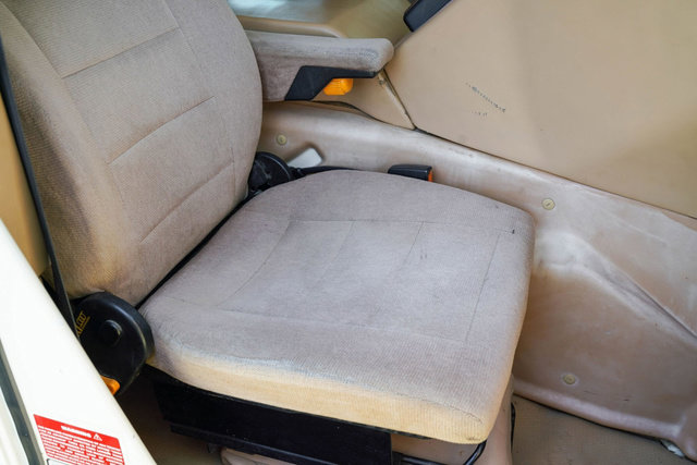 Used 1995 HUMMER H1 4-Door Wagon image 61