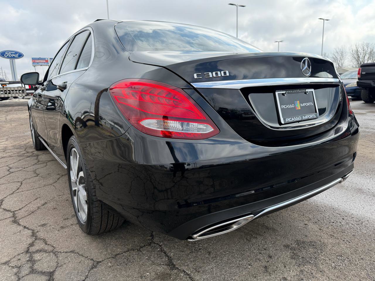 Used 2016 Mercedes-Benz C 300 4MATIC Sedan image 8