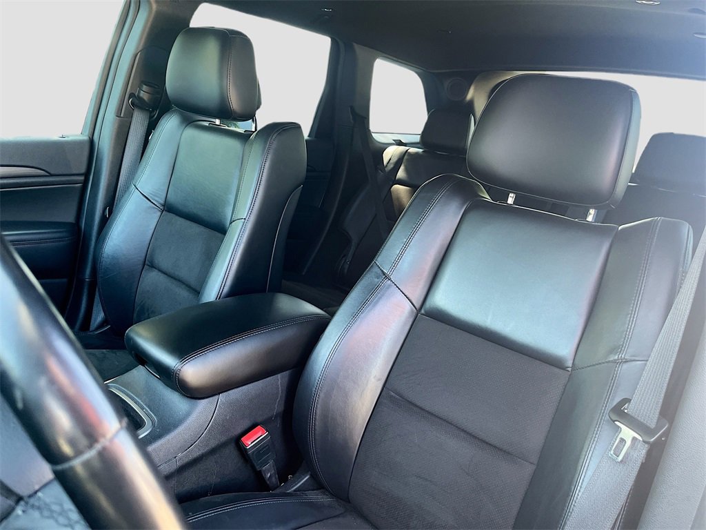 Used 2021 Jeep Grand Cherokee Laredo X image 20