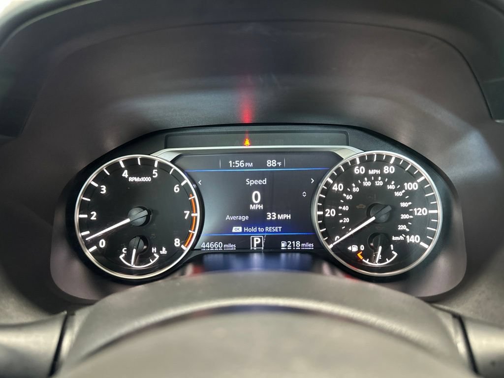 Used 2024 Nissan Altima 2.5 SR FWD image 2