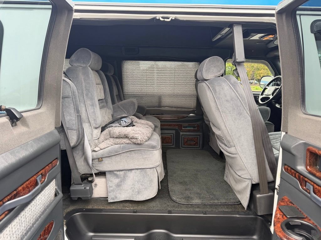 Used 2002 Dodge B1500 RWD image 11