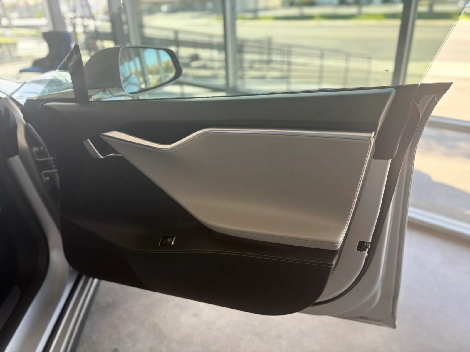Used 2015 Tesla Model S P85D AWD/4WD image 14