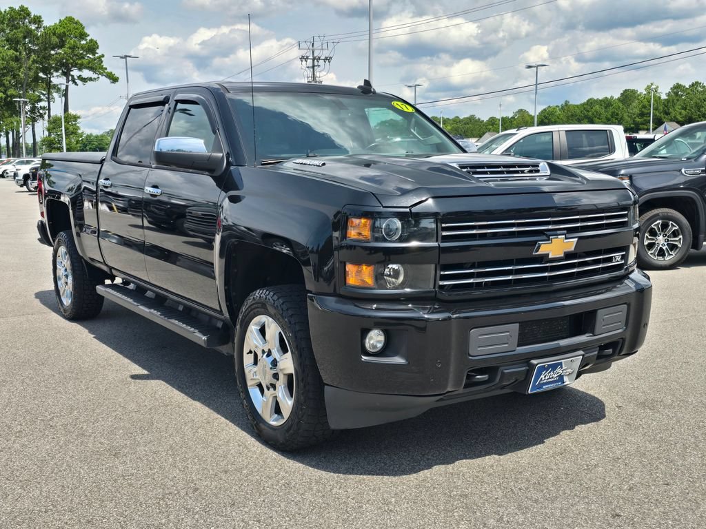 Used 2017 Chevrolet Silverado 2500 LTZ w/ Duramax Plus Package AWD/4WD image 7