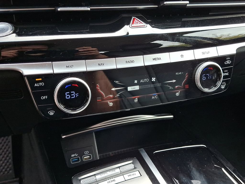 Used 2023 Genesis G80 2.5T image 16