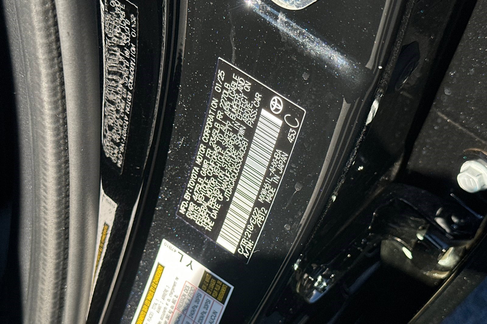 Used 2025 Toyota Prius Plug-In Hybrid image 22