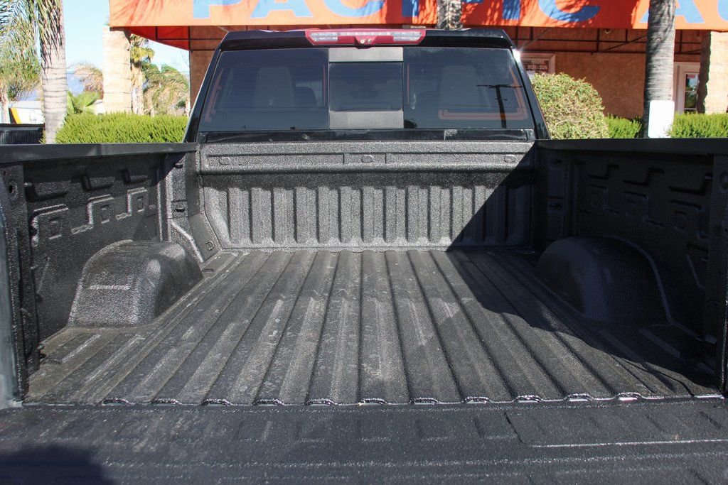 Used 2020 Chevrolet Silverado 2500 LTZ w/ LTZ Premium Package image 8