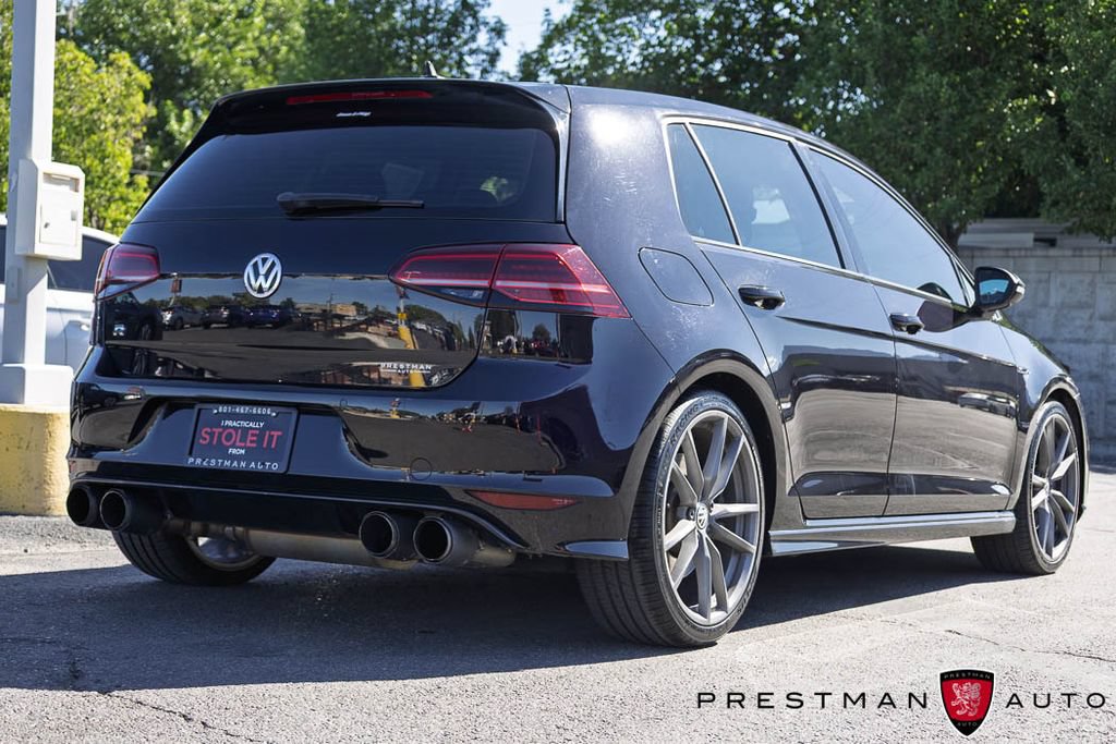 Used 2017 Volkswagen Golf R 4-Door AWD/4WD image 17