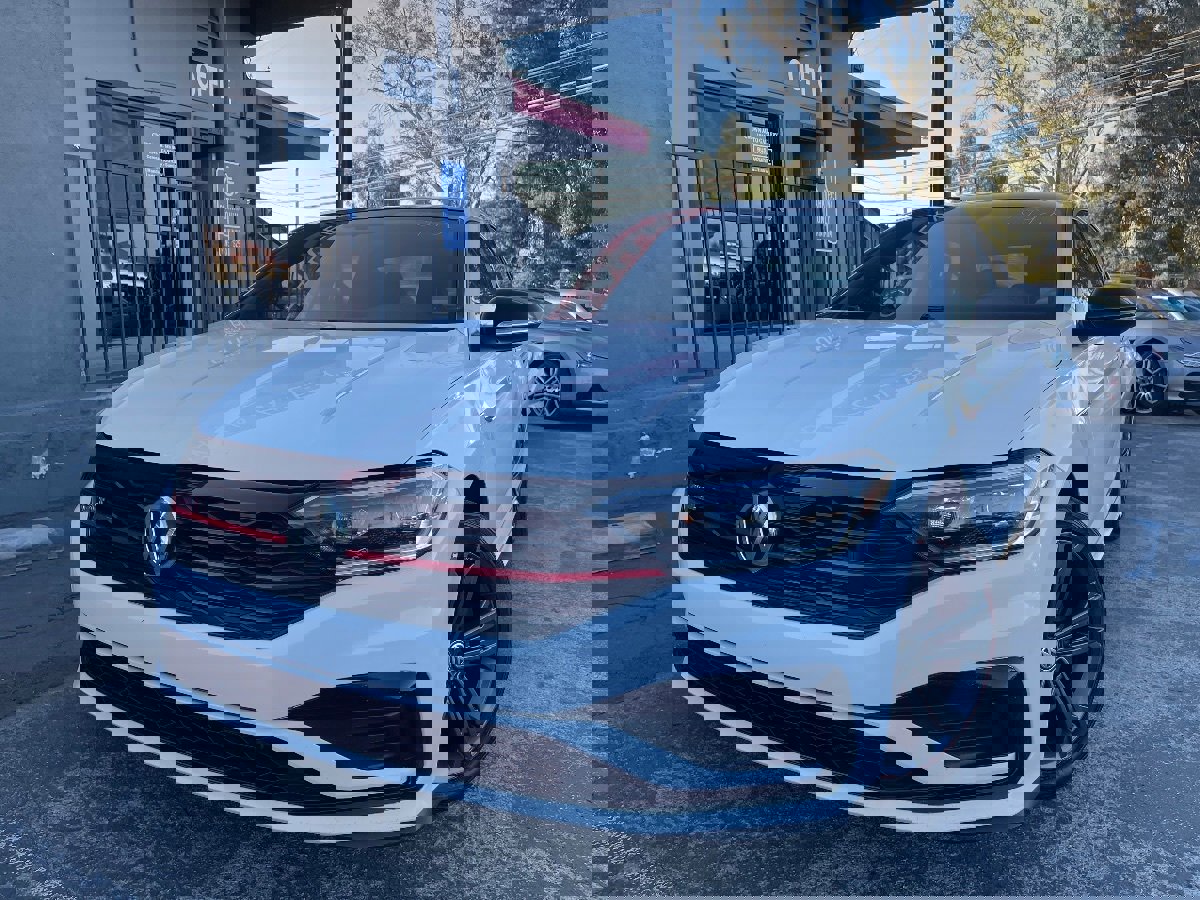 Used 2019 Volkswagen Jetta GLI image 1