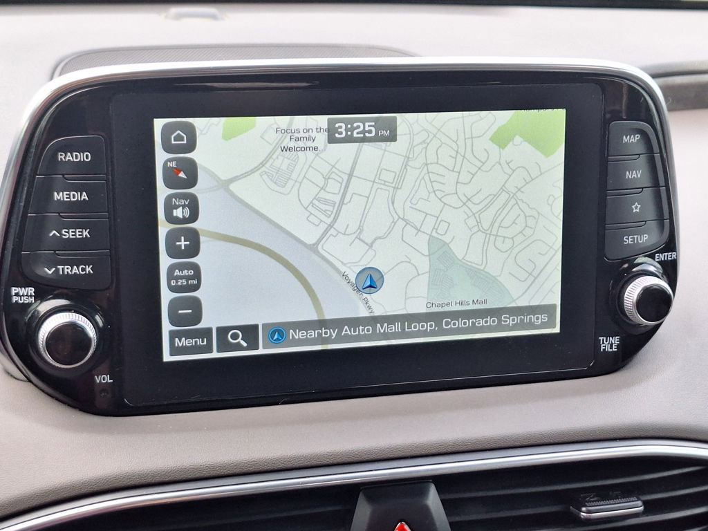 Used 2020 Hyundai Santa Fe Limited w/ Cargo Package FWD image 23