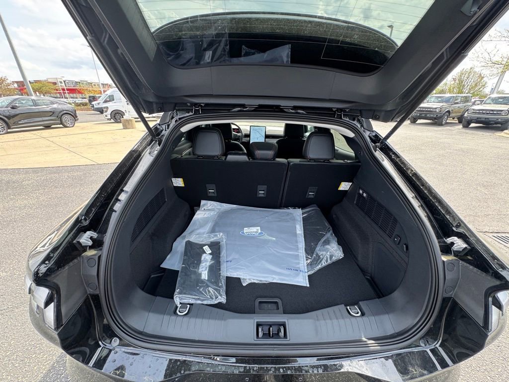 New 2026 Ford Mustang Mach-E Premium AWD/4WD image 15