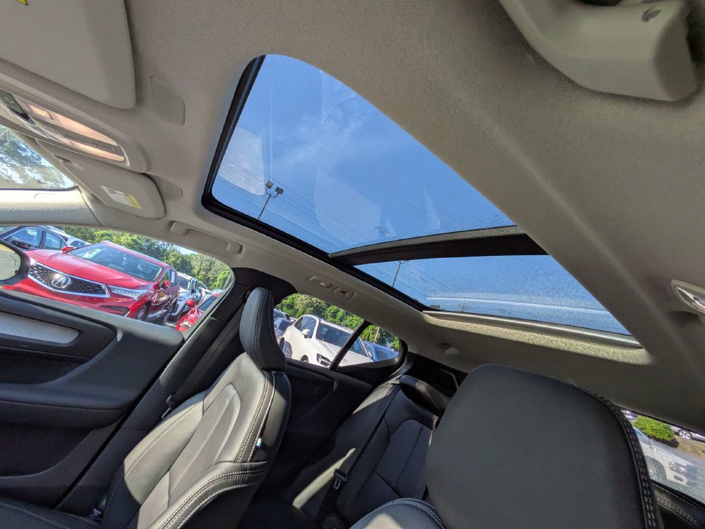 New 2026 Volvo XC40 B5 Core AWD/4WD image 21