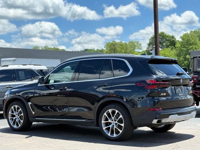 Used 2024 BMW X5 xDrive40i w/ Premium Package AWD/4WD image 48