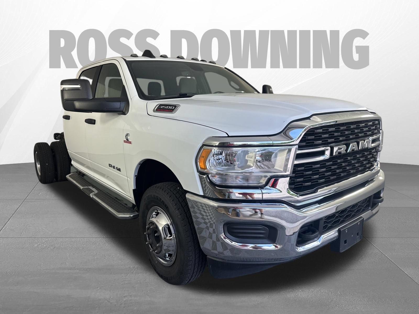 Used 2024 RAM 3500 SLT w/ Quick Order Package 2YG SLT AWD/4WD image 3