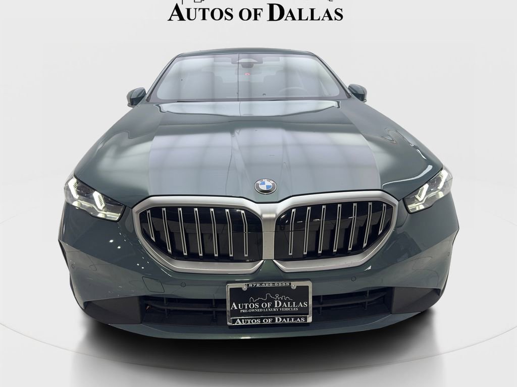 Used 2026 BMW 530i xDrive w/ Premium Package AWD/4WD image 3