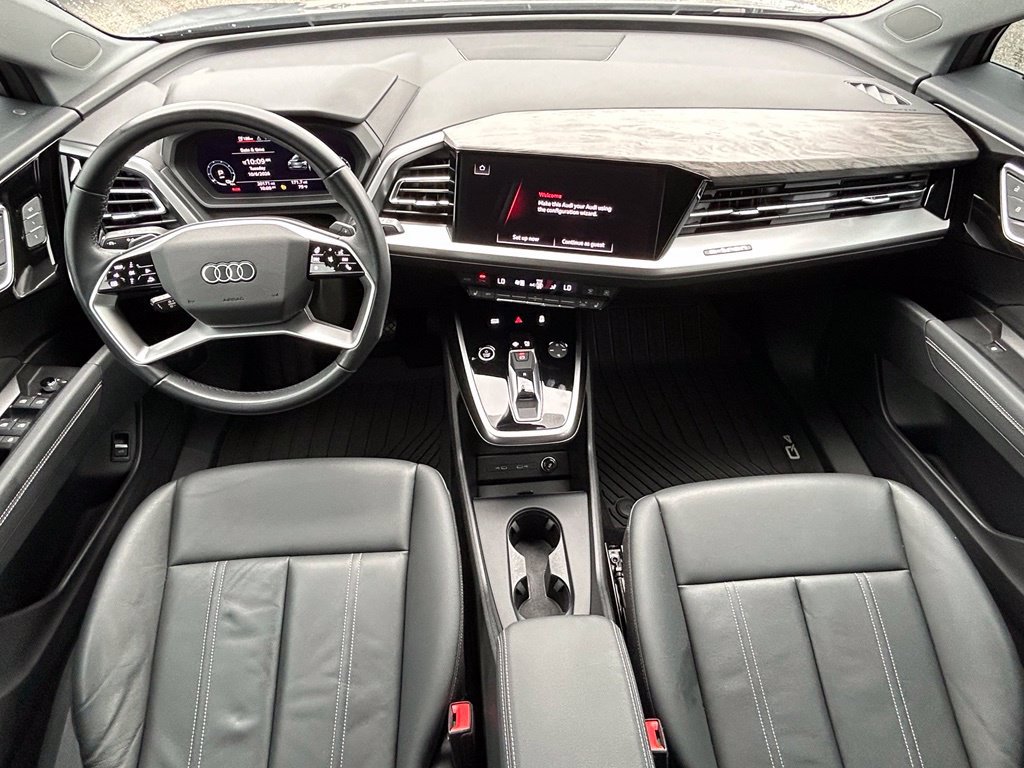 Used 2024 Audi Q4 e-tron Premium Plus AWD/4WD image 10