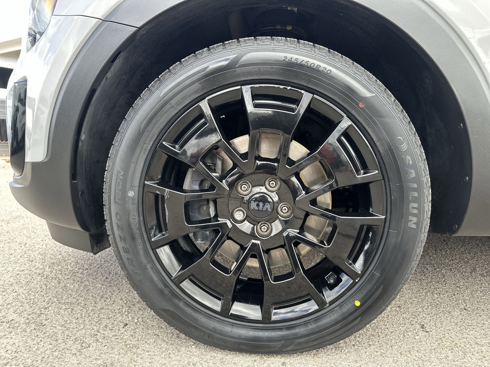 Used 2021 Kia Telluride EX w/ EX Premium Package image 19